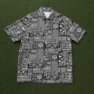 Folk Machu Patterned Button Down Short‎ Sleeve Shirt